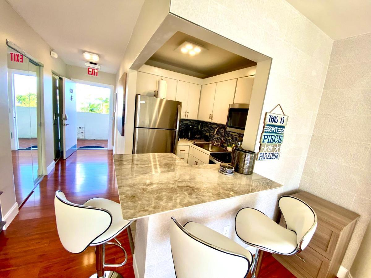 Modern Waterfront Apartment With Miami Skyline View, Free Parking 5 Mins Drive To Miami Beach Esterno foto