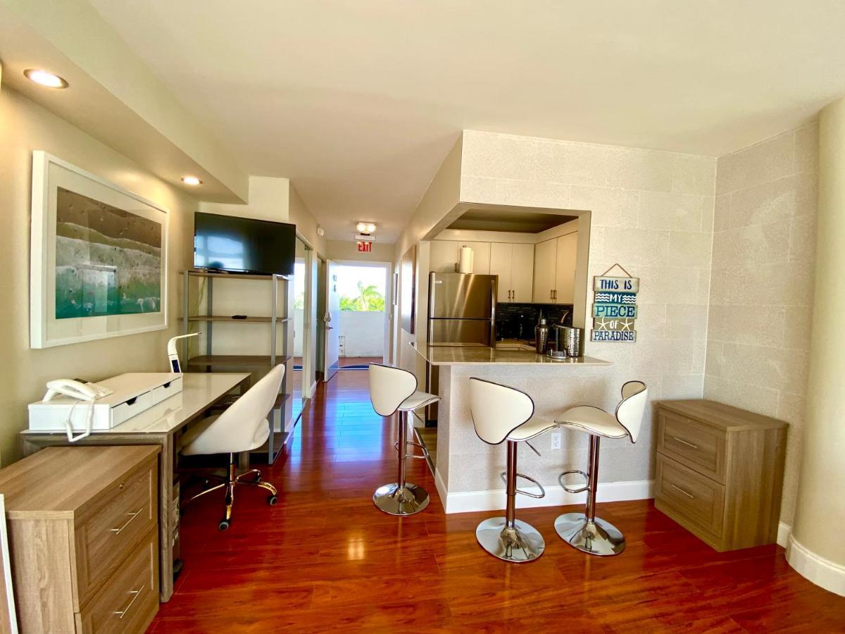 Modern Waterfront Apartment With Miami Skyline View, Free Parking 5 Mins Drive To Miami Beach Esterno foto